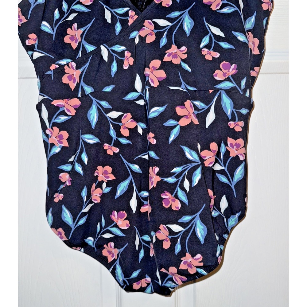 Lands' End Floral One Piece Swimsuit Size 20W‎ Plus Size V-Neck Tummy Control - Picture 9 of 12